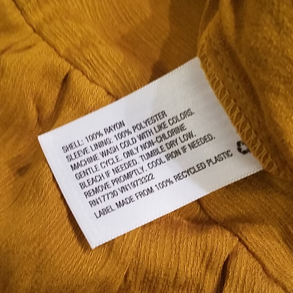 NWT Yellow Jumpsuit - Picture 4 of 6